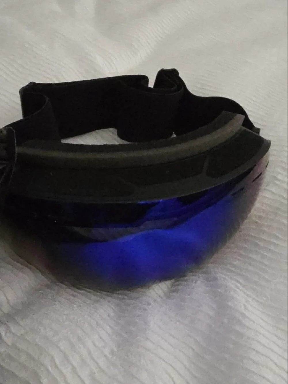 Blue Mirrored Men's Ski & Snowboard Goggles with Adjustable Strap
